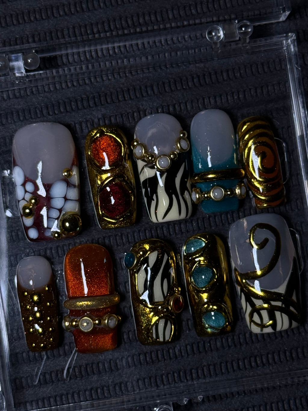 The Heirloom Set
