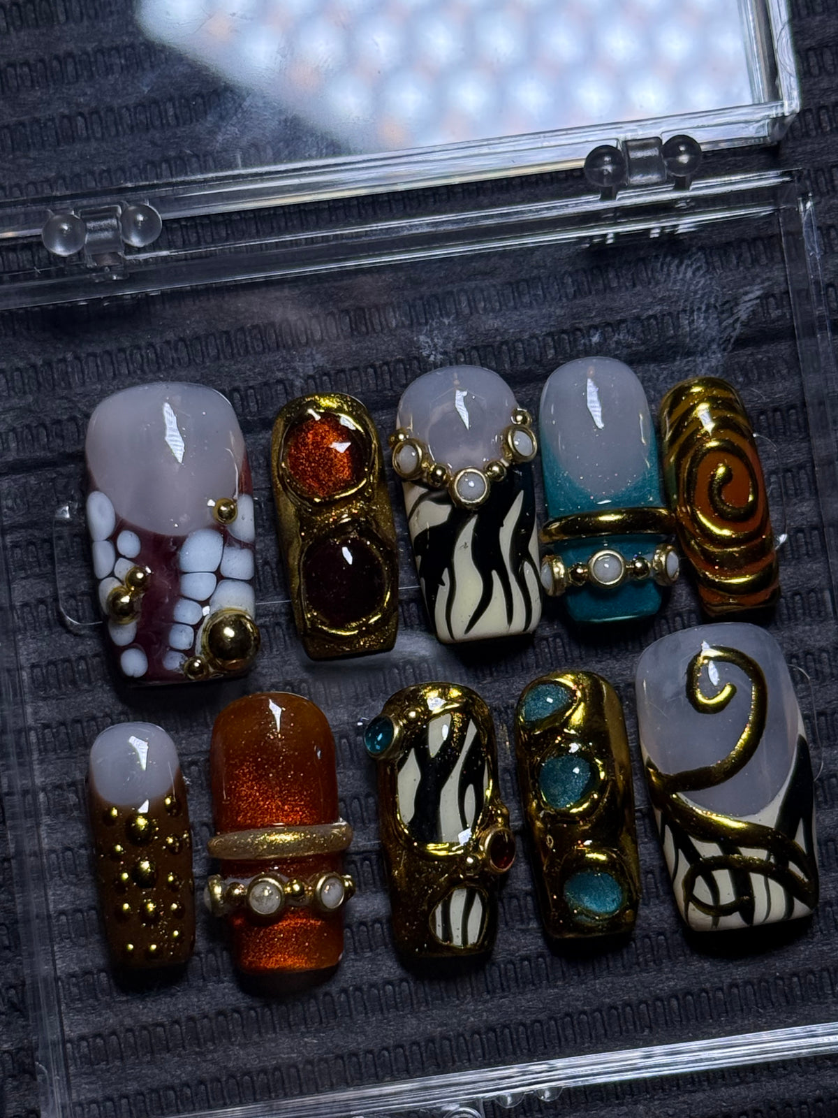 The Heirloom Set